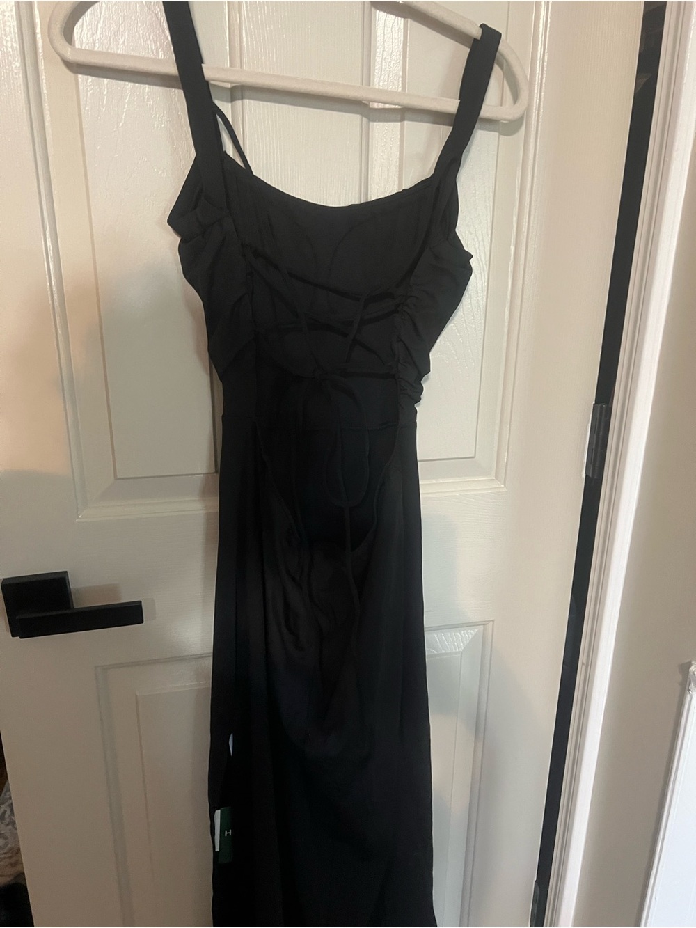 HALARA Black Sleeveless Dress with Square Neck - Picture 5 of 10